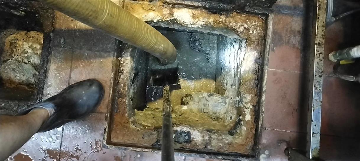 七台河污水池清理一般都有毒气，怎么预防中毒呢？